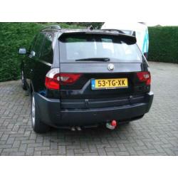 BMW X3 3.0 D AUT 2005 Zwart