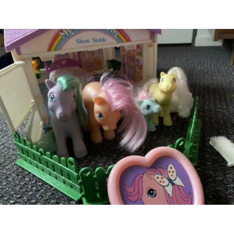 My little pony show stable met inhoud