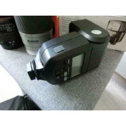 Sony SLT-A37 + 50mm 1.8/75-300/28-70/Metz flitser/tas/64GB