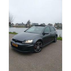 Volkswagen Golf 2.0 TDI 135KW 5D DSG 2014 Zwart