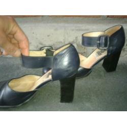 100% kalfsleder pumps Italiaans Donkerblauw hak *40* GELEN