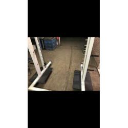 Dit weekend afhalen technogym smith machine voor 700€