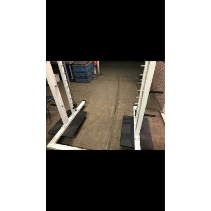 Dit weekend afhalen technogym smith machine voor 700€
