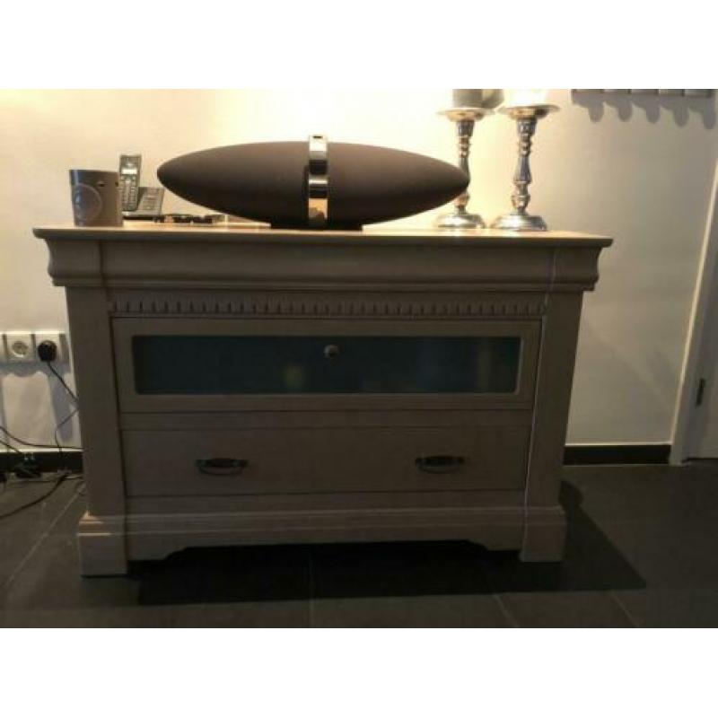 Hoogwaardige meubelen , van Piet Klexs white wash eiken