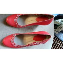 NIEUW geweldig leuke hippe rood leren pumps, Cristofoli 39
