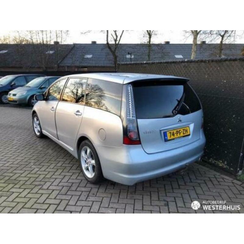 Mitsubishi Grandis 2.4 Inform 7 PERSONEN