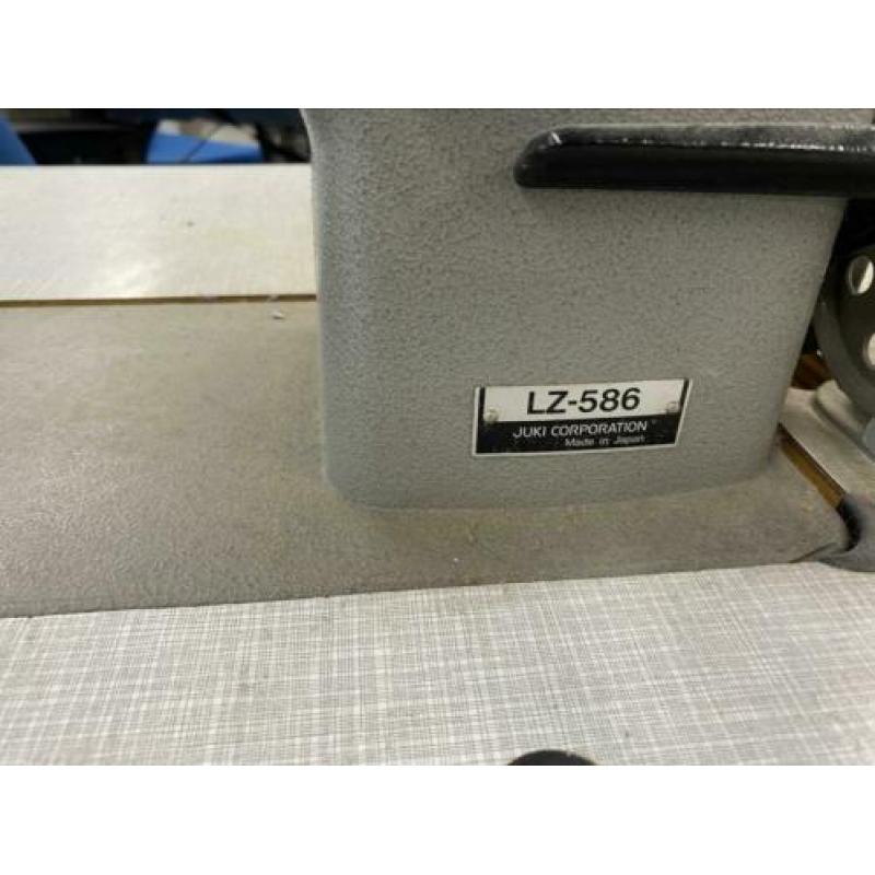 Juki LZ-586 zigzag industriële siersteek naaimachine