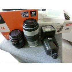 Sony SLT-A37 + 50mm 1.8/75-300/28-70/Metz flitser/tas/64GB