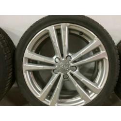 18 inch orig. Audi A3 8V velgen + winterbanden + set matten