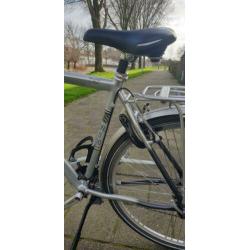 R.I.H, 56CM 28INCH. SUPER-fiets!