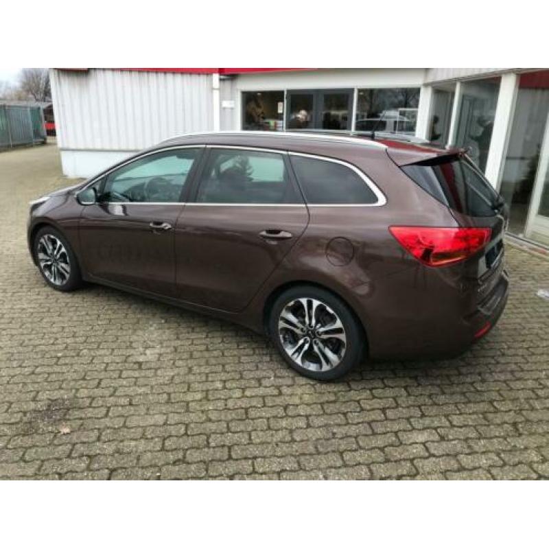 Kia cee'd Sportswagon 1.6 GDI Super Pack