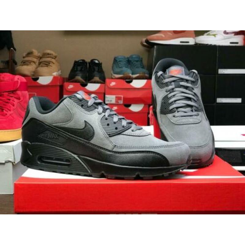 Nike Air Max 90 Grey Suede (EU 42,5 - 43 - 44)