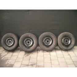 winterbanden met velg volkswagen michelin alpin 195/65 r15