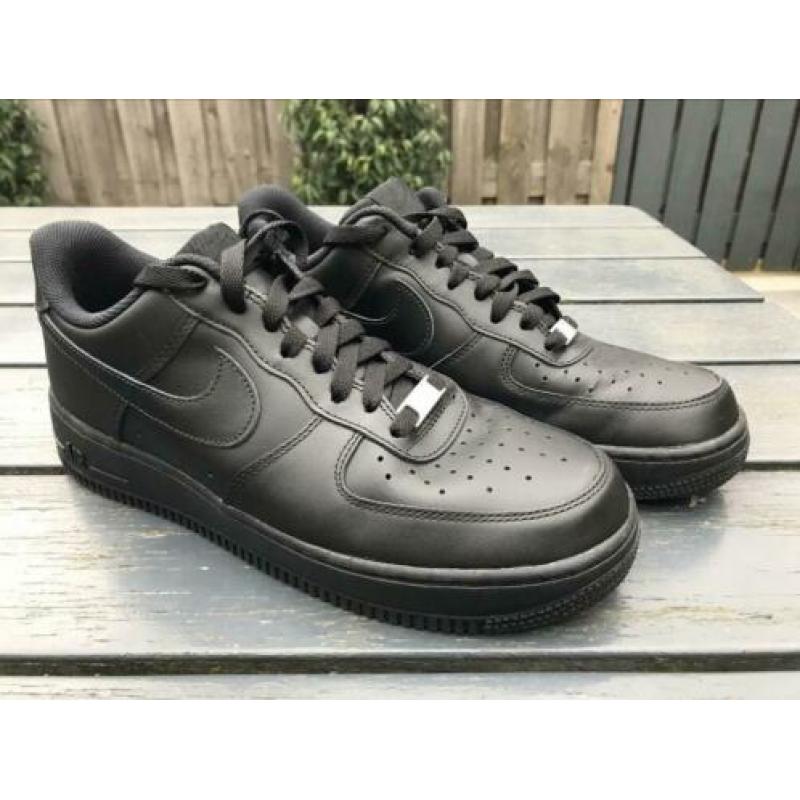 Nike Air Force Black ( Maat 43 )
