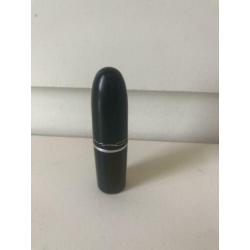 MAC lipstick Patisserie