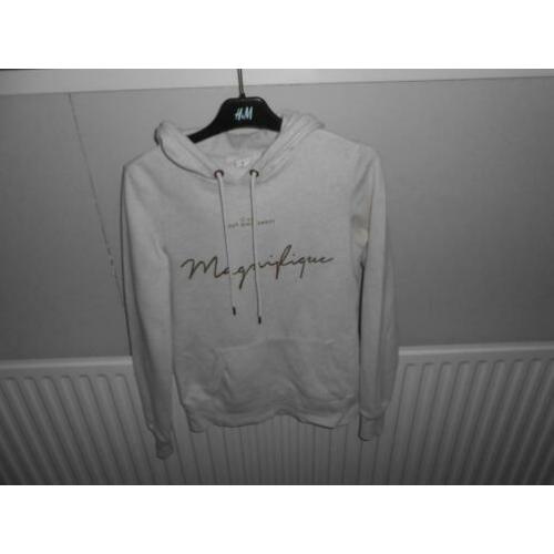 Mooie hoodie maat XS van H&M z.g.a.n.(meer in maat XS)