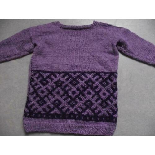Te koop lila / paars lang trui / jurkje, handmade: maat 104
