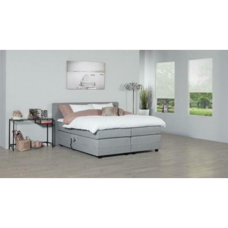 Elektrische Boxspring 602 inc. Matrassen en Splittopper