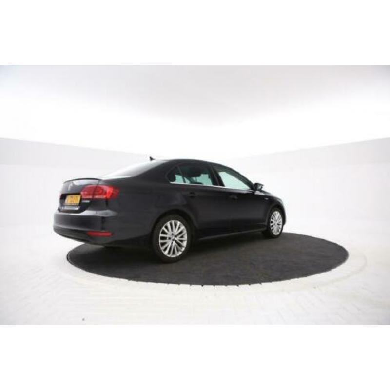 Volkswagen Jetta 1.4 TSI Hybrid Highline Automaat, Navigatie