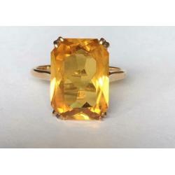 9 karaat gouden ring topaas maat 16