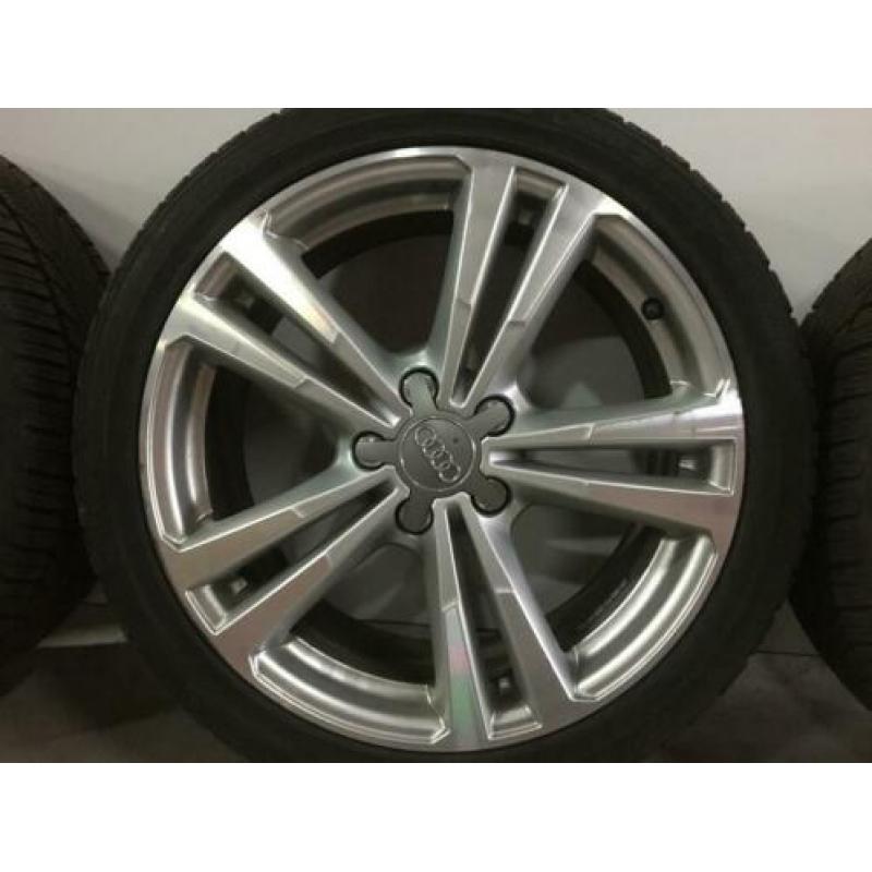 18 inch orig. Audi A3 8V velgen + winterbanden + set matten