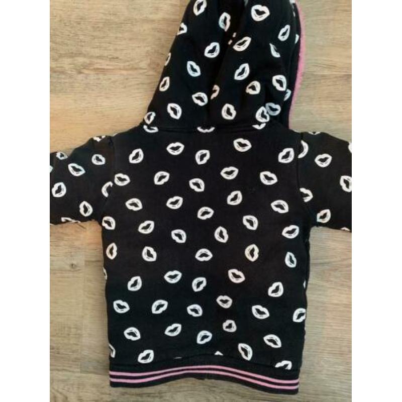 Mooi borgvest van Z8 maat 92/98