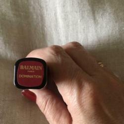 L’Oréal x balmain lipstick. Kleur domination