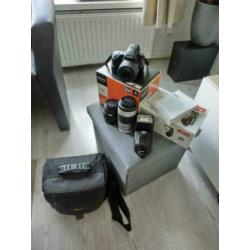 Sony SLT-A37 + 50mm 1.8/75-300/28-70/Metz flitser/tas/64GB
