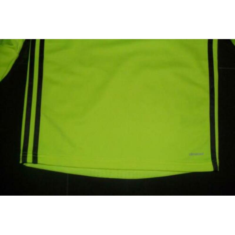 Adidas Chelsea trui Maat 140