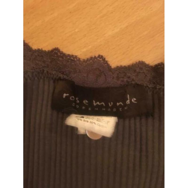 Rosemunde t-shirt