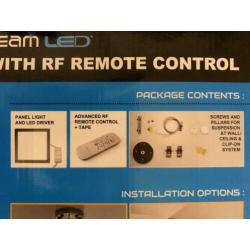 Led Panel 30x30 cm dimbaar met afstandsbedieing