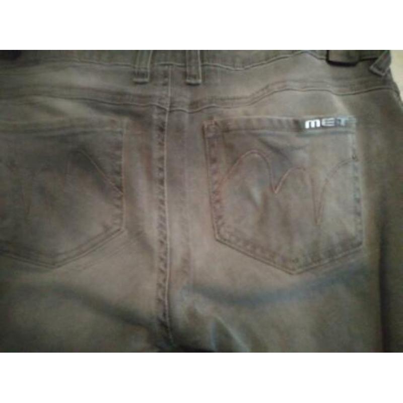 MET grijze jeans maat 28 inclusief verzendkosten