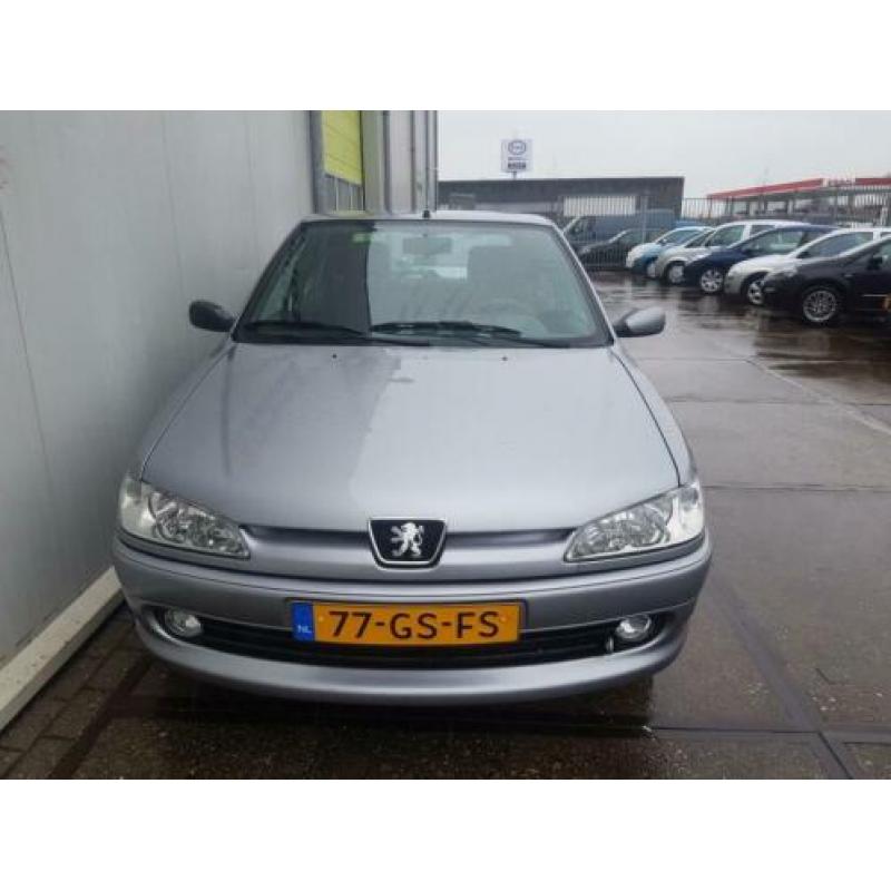 Peugeot 306 1.4 XR NIEUWE APK