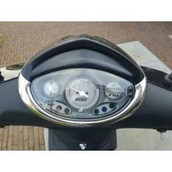 Piaggio Fly 2016 brom
