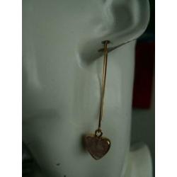 cranberry jade oorbellen met lange oorhaken