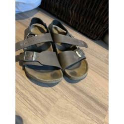 Birkenstock maat 33 zo goed als nieuw