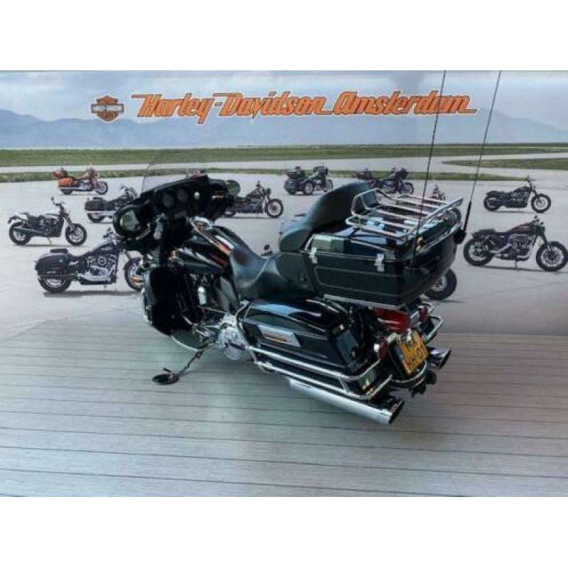 Harley-Davidson FLHTCUI Ultra Classic Electra (bj 2010)