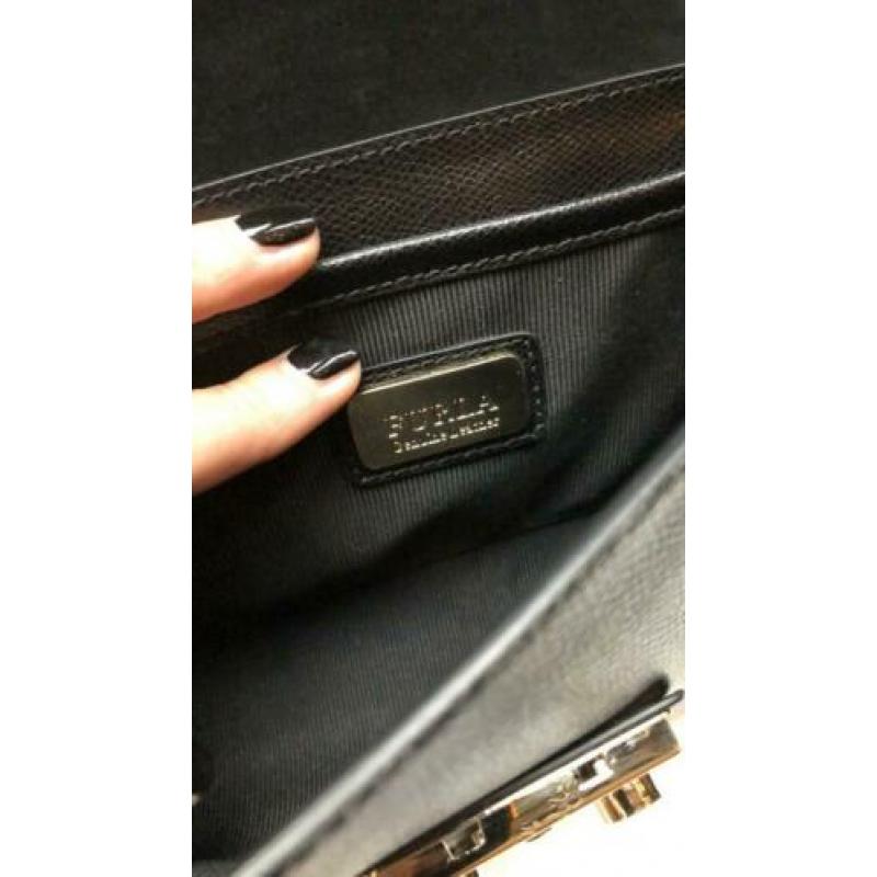 Furla tas
