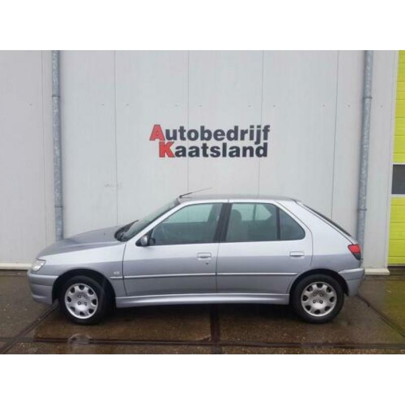 Peugeot 306 1.4 XR NIEUWE APK
