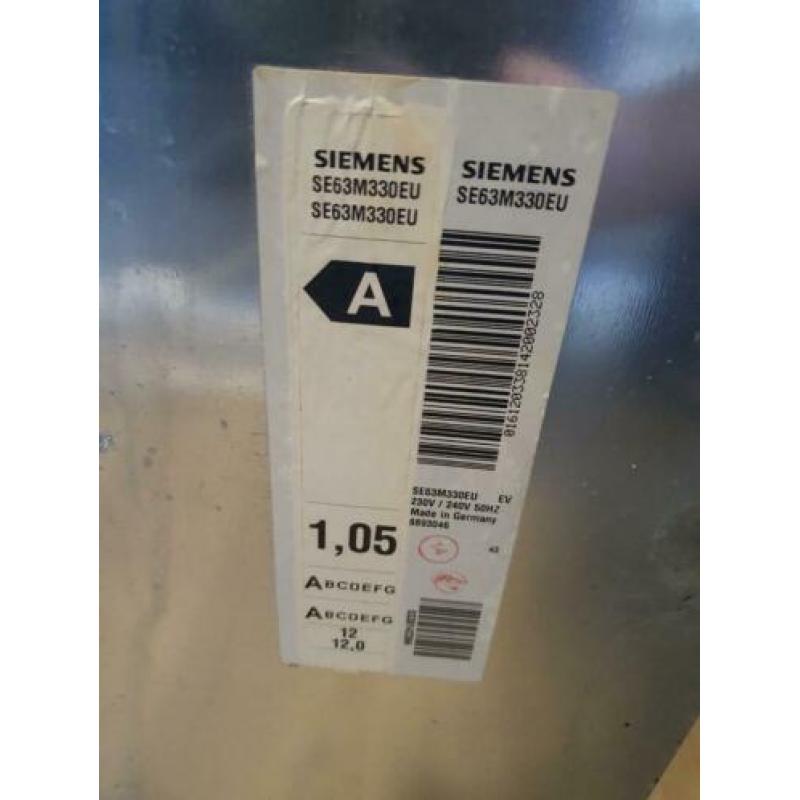 Gratis Siemens vaatwasser inbouw. Is kapot
