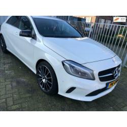 Mercedes-Benz A-klasse 180 Ambition
