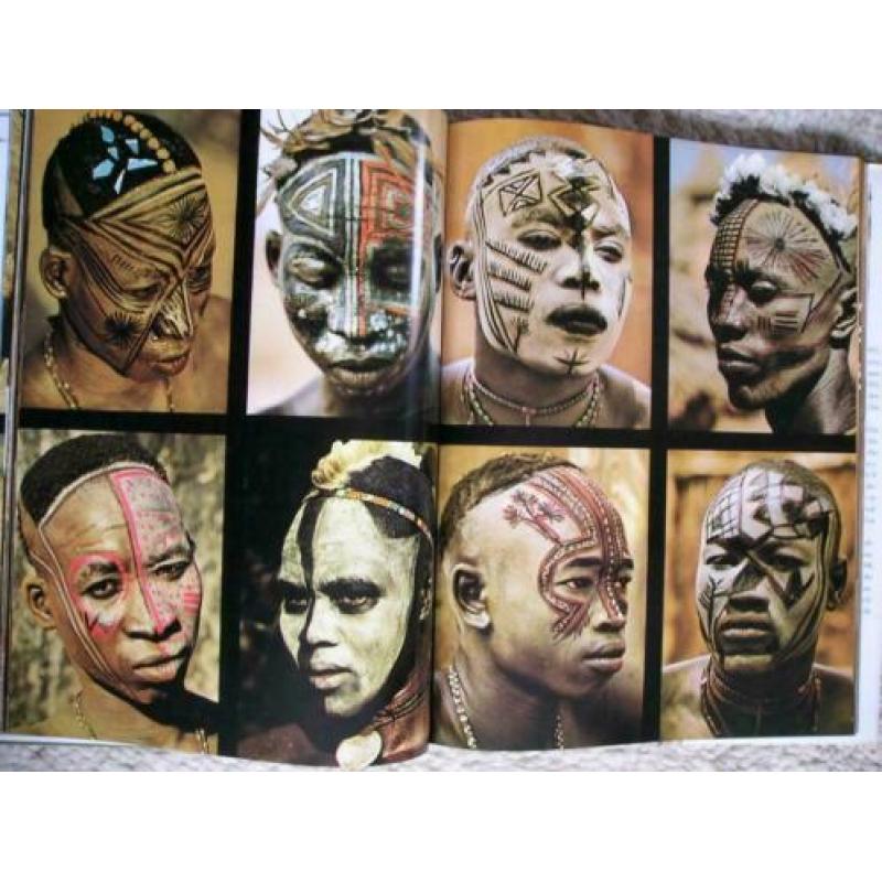 People of Kau - Leni Riefenstahl. fotoboek