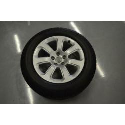 Originele nieuwe winterset velgen 17" met 235/60r17 banden