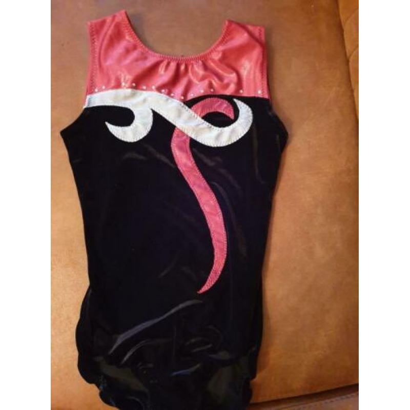 Turnpakje maat 36