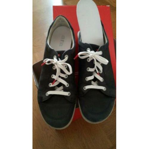 Veterschoen, merk ara, blauw, maat 42