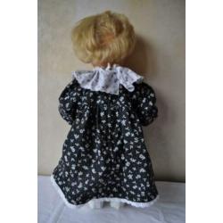 Vintage Grote Pop 50 cm