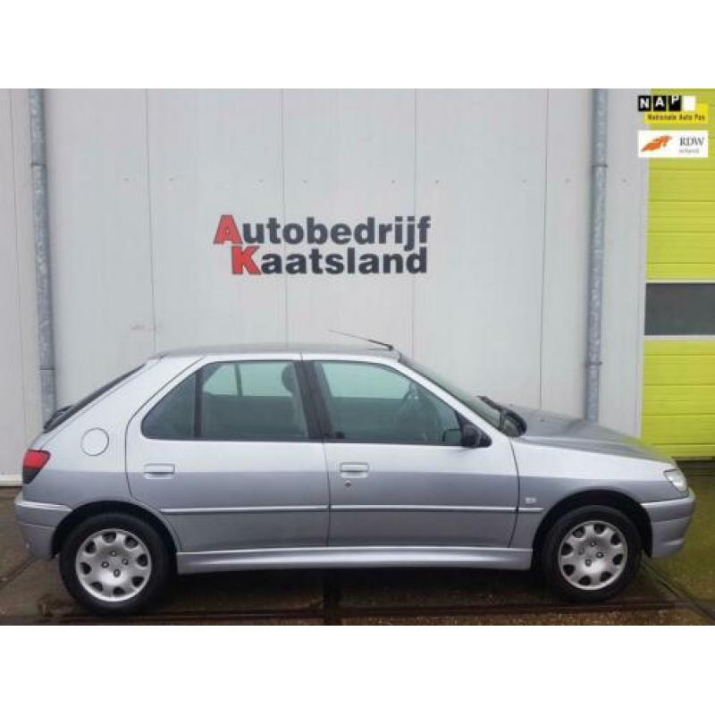 Peugeot 306 1.4 XR NIEUWE APK
