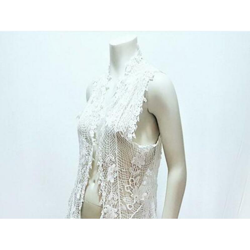 Top wit kant mouwloos vest luxe Ibiza ONE SIZE: 10,-