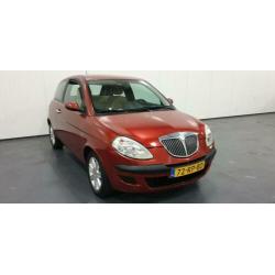 Lancia Ypsilon 1.4 16V AUTOMAAT | AIRCO | BENZINE