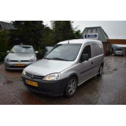 Opel Combo 1.3 CDTi Comfort NAVIGATIE/TREKHAAK/SIDE BARS/NIE